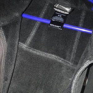 Women’s size medium Northface jacket